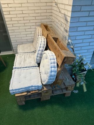 Palets y cojines para sofá
