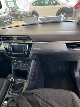 Volkswagen Touran 2016