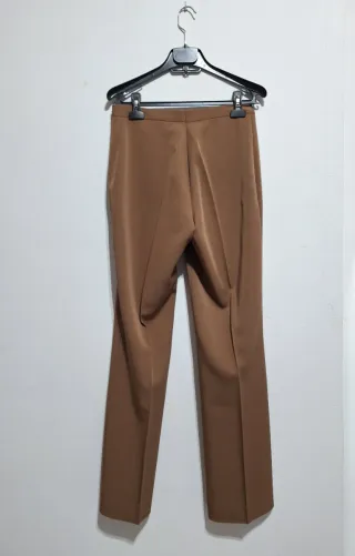 Pantalones rectos marrones
