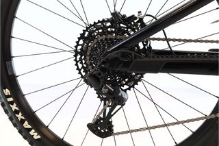 Focus JAM 8.8 (MTB) t.L Reacondicionada