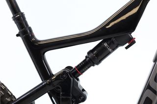 Focus JAM 8.8 (MTB) t.L Reacondicionada