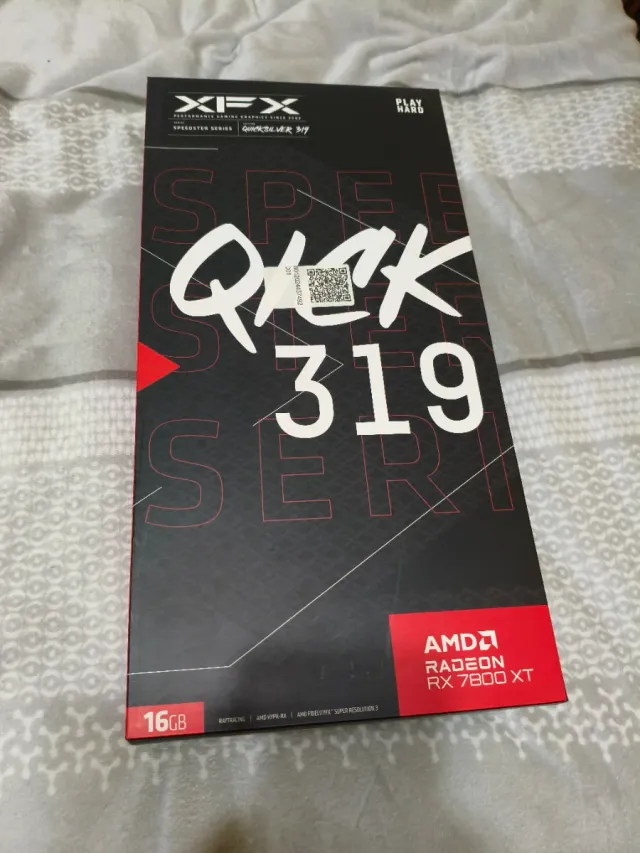 XFX RX 7800 XT 16GB Tarjeta Gráfica