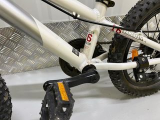 Bicicleta Infantil Commencal 16