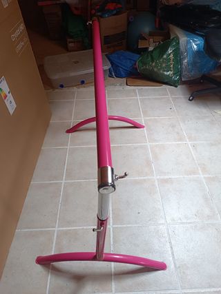 Barra de danza y gimnasia rosa