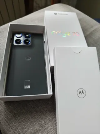 New Motorola Edge 70 12/512