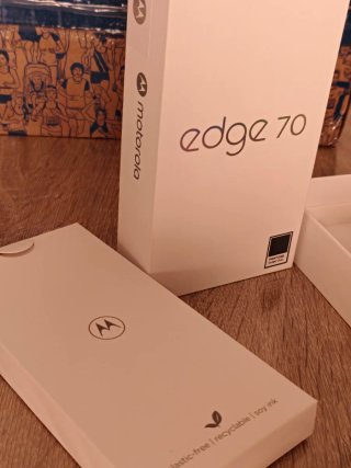 New Motorola Edge 70 12/512