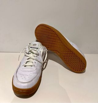 Zapatillas Nike Court Vintage Premium Blancas Goma