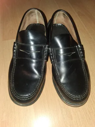 Zapatos Castellanos Negros