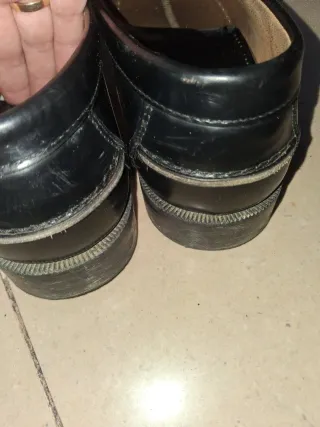 Zapatos Castellanos Negros