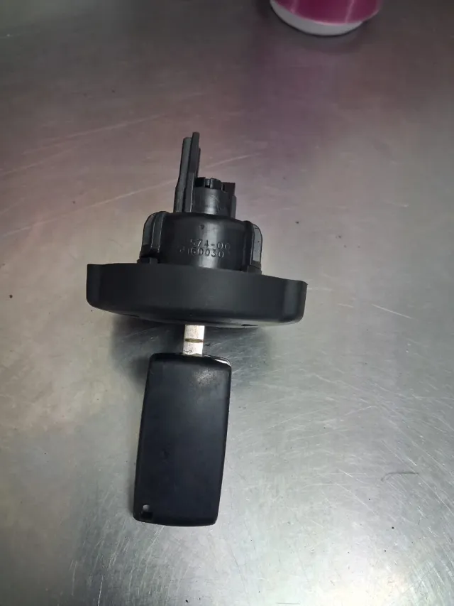 Tapón Combustible Citroen C4