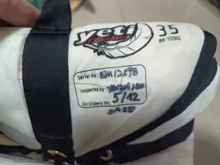 Paracaídas ligero 1569g