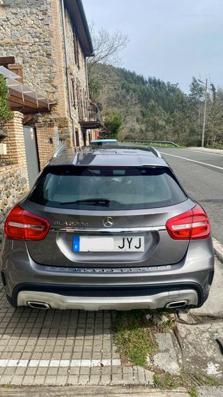 Mercedes-Benz GLA 220d AMG 2017