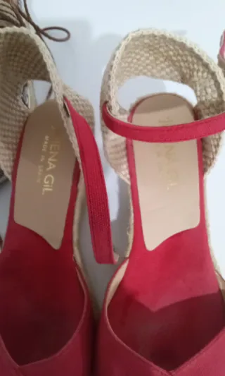 Sandalias de cuña mujer marrones y rojas