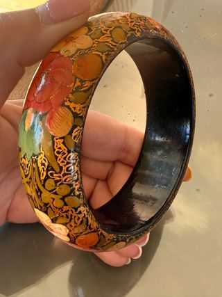 Bracciale rigido legno fiori