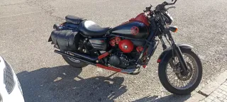 Honda Shadow VT 125 Custom