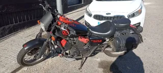 Honda Shadow VT 125 Custom