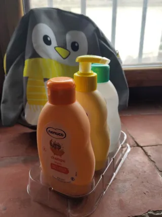 NUEVO. Pack Nenuco Bebé + Mochila Pingüino