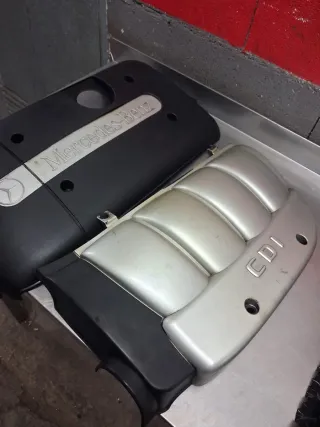 Tapa Motor Mercedes CDI W203 W209