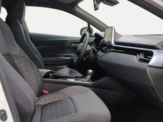 Toyota C-HR 2.0 220PH Advance
