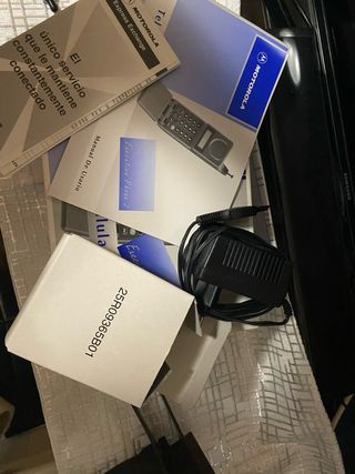 Teléfono Móvil Motorola Antiguo Gris