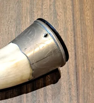 Cuerno de pólvora antiguo c.1900 pequeño