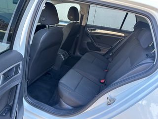 Volkswagen Golf Advance 1.0 TSI