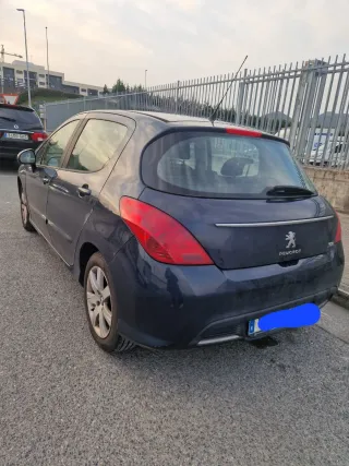 Peugeot 308 2012