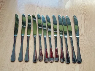 12 Cuchillos de Sierra