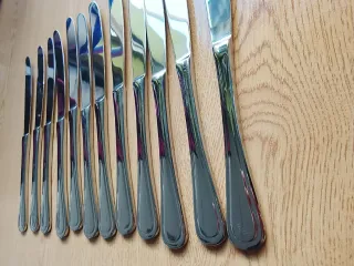 12 Cuchillos de Sierra