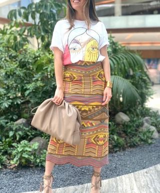 Falda midi Zara étnica bordada