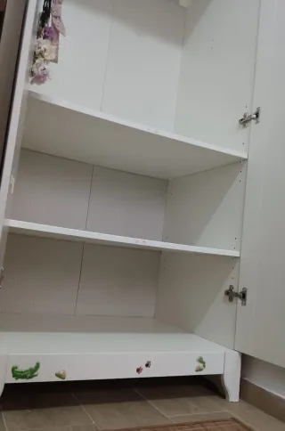 Armario infantil IKEA blanco