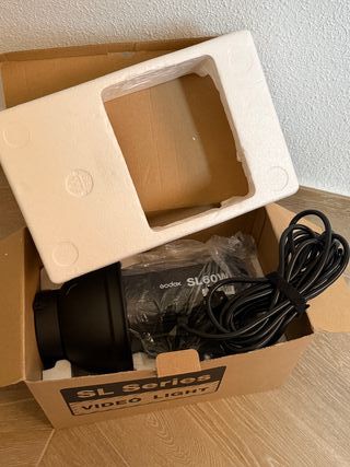 Foco LED Godox SL60W