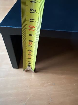 Elevador Monitor Negro Madera