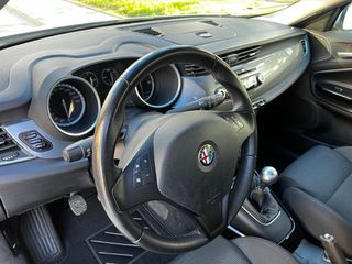 Alfa Romeo Giulietta Jtdm 2014
