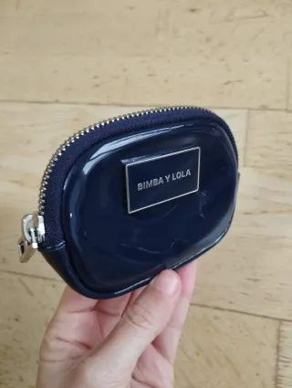 Monedero charol Bimba y Lola, azul marino