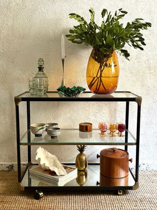 Vintage mesa auxiliar/ camarera Italiana seventies