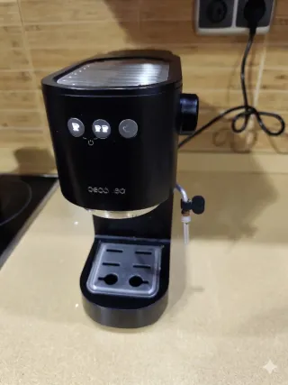 Cafetera Cecotec Cafelizzia Fast