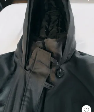 Abrigo acolchado impermeable verde