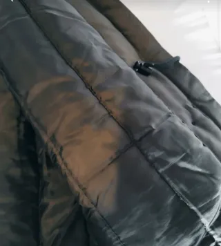 Abrigo acolchado impermeable verde