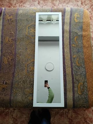 Espejo de pie blanco