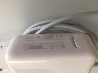 NUEVO Cargador ORIGINAL para MacBook Pro 60W,