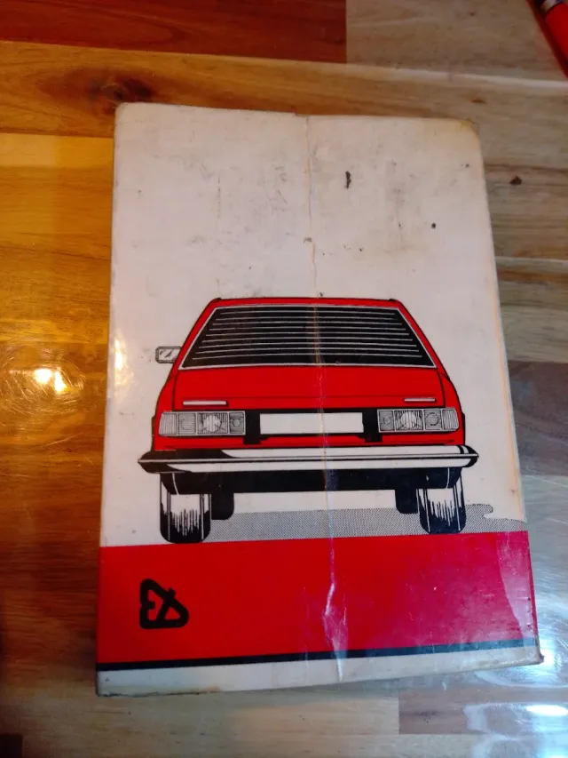 Manual de Automóviles Arias Paz 1979-80