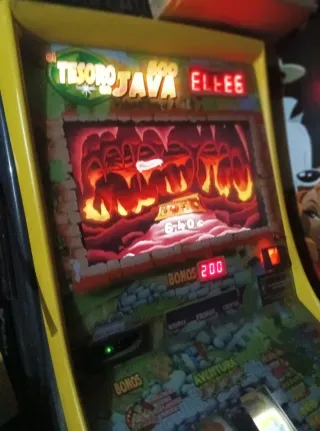 Máquina  2 EN UNO Tragaperras Tesoros de Java ÷Arc