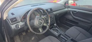 Despiece Audi A4 2004 Negro b6