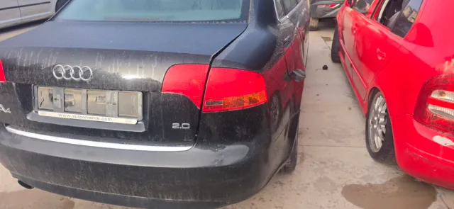 Despiece Audi A4 2004 Negro b6