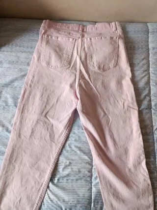 Pantalón Bershka Mom Slim Rosa Talla M