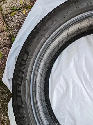 Set 4 Gomme Michelin Primacy 215 45 R18 95