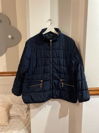 Impecable Plumífero Purificación García Azul XL