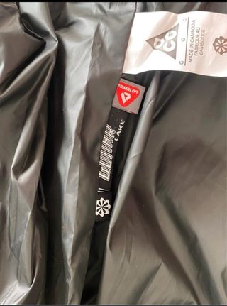 Chaqueta Nike ACG Negra Talla XL