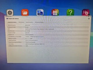Servidor NAS QNAP TVS-882